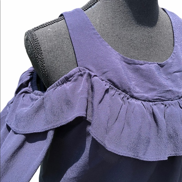 Navy cold shoulder blouse with single ruffle - Picture 3 of 7